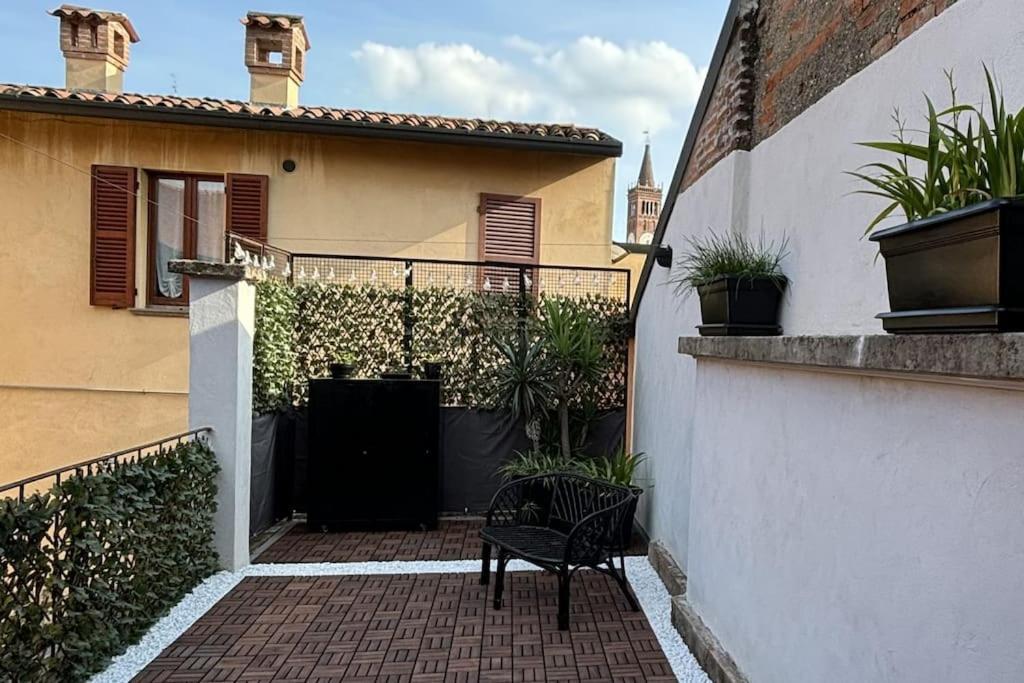 Appartamento La Terrazza In Centro Treviglio Esterno foto