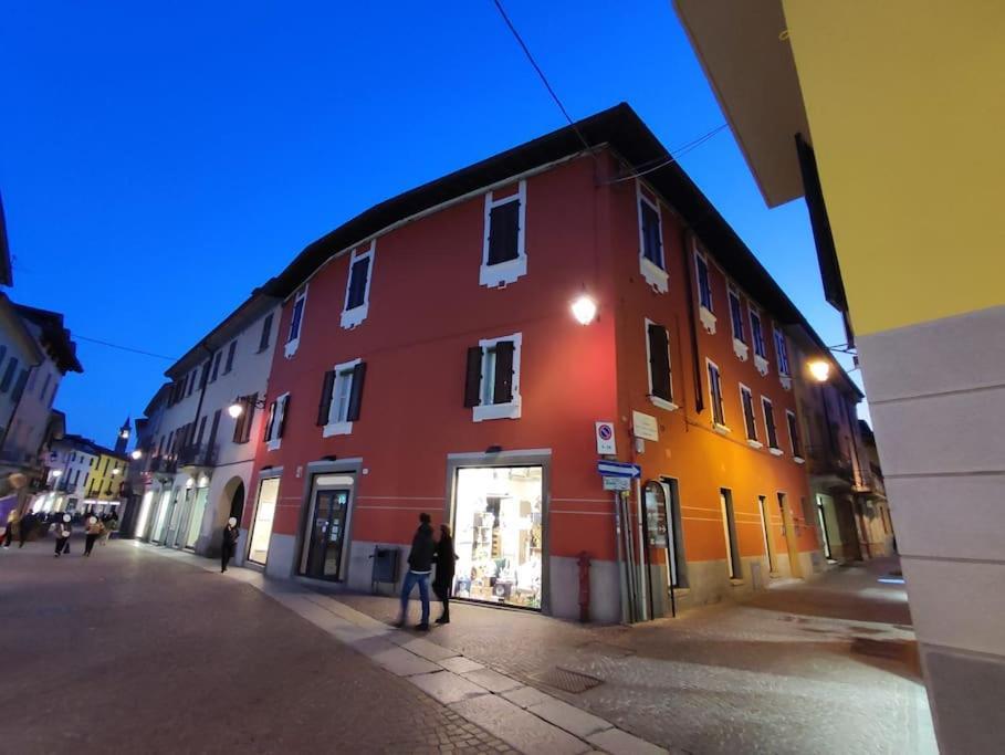 Appartamento La Terrazza In Centro Treviglio Esterno foto