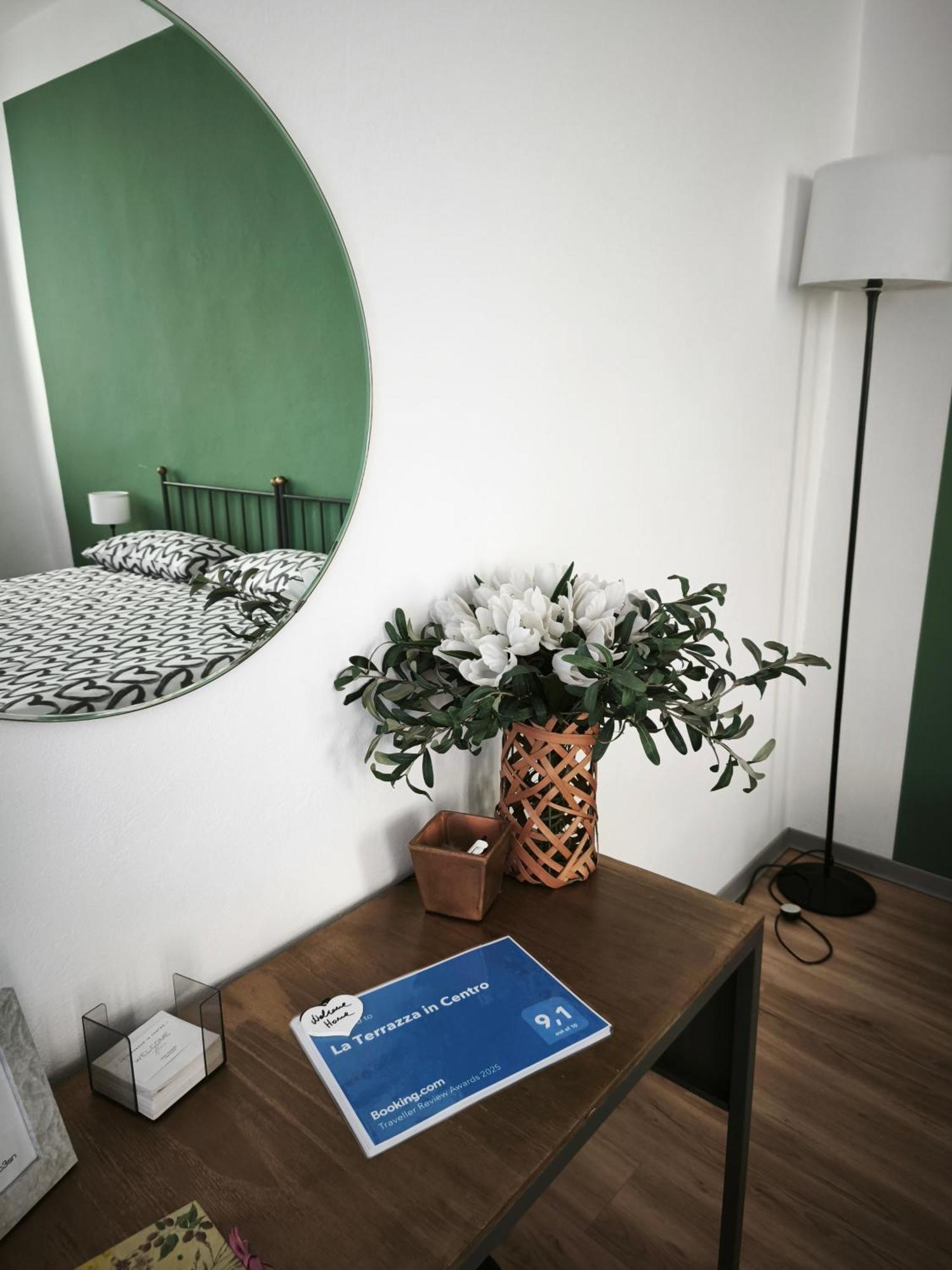 Appartamento La Terrazza In Centro Treviglio Esterno foto